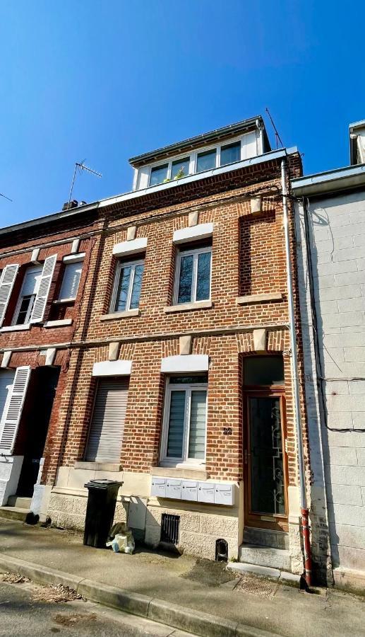 Soleil Levant - T2 Avec Terrasse Proche Gare Amiens Buitenkant foto